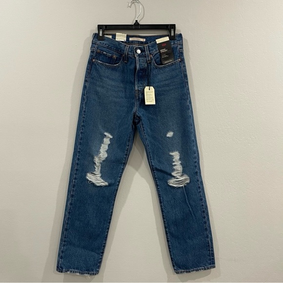 NWT Levi’s Wedgie Straight High Rise Distressed Jeans Sz 27 - Picture 2 of 7